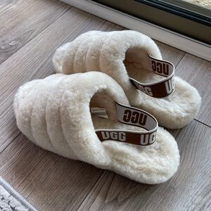 UGG Ladies’ Fluff Yeah Slide Slipper